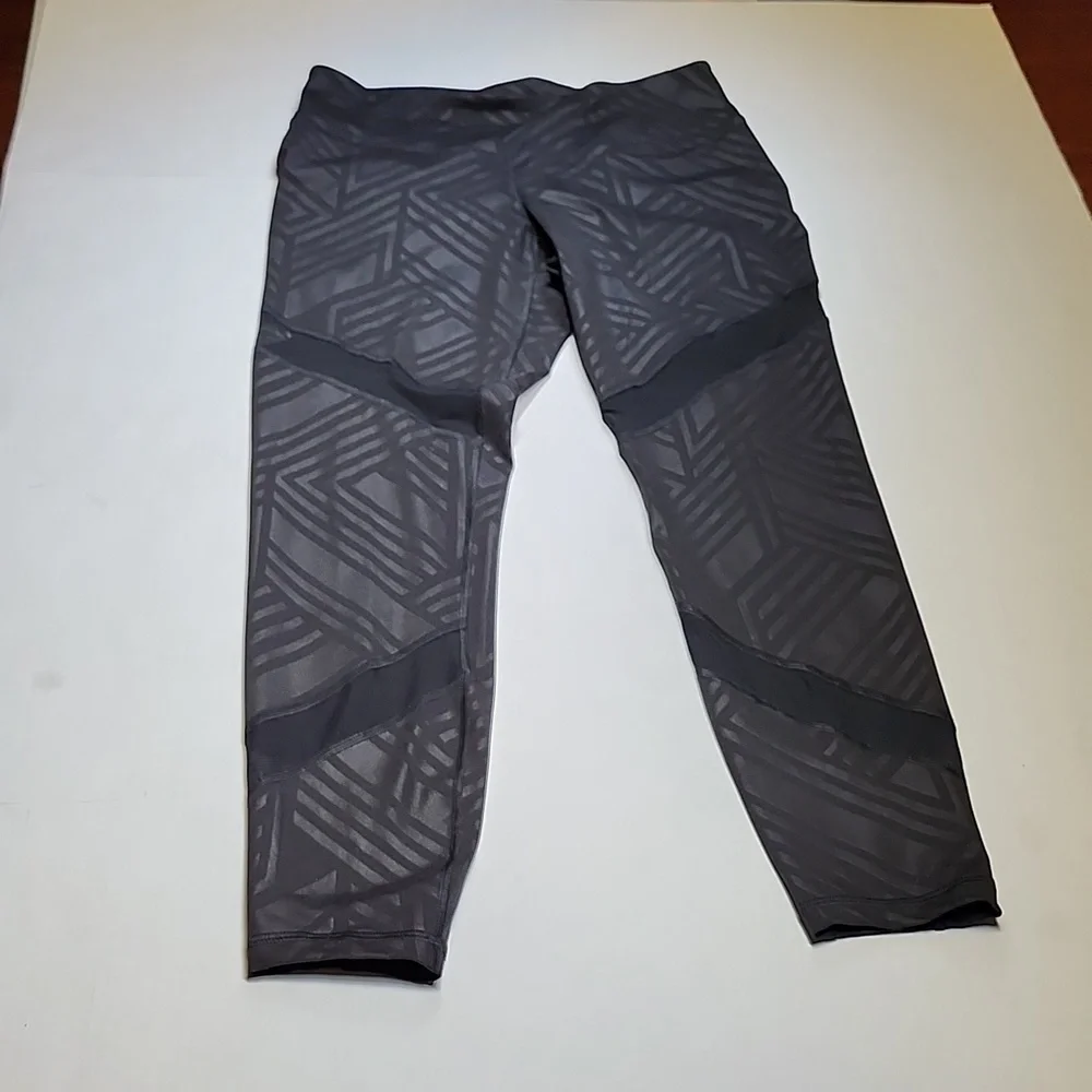 Old Navy Active Fitted Leggings Size L